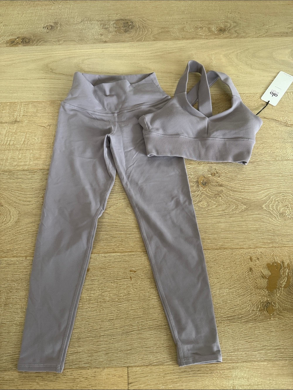 ALO Yoga Emulate Bra in Lavender Smoke and Pants Size S
SET FOR SALE 
BRA NWT